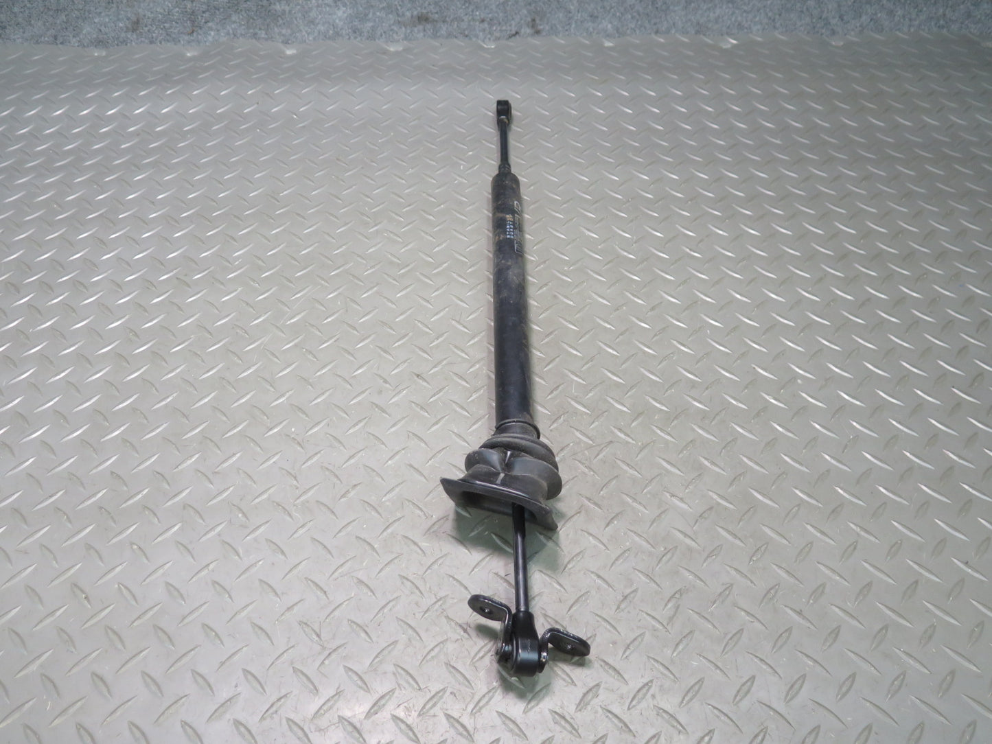 2010-2016 Porsche Panamera 970 Front Left & Right Door Shock Strut Support Set