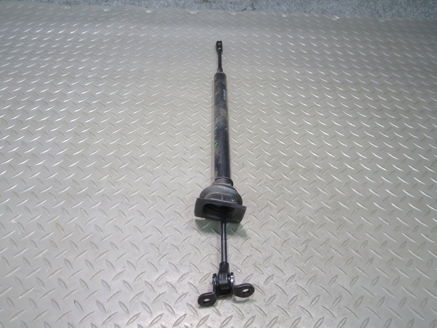 2010-2016 Porsche Panamera 970 Front Left & Right Door Shock Strut Support Set