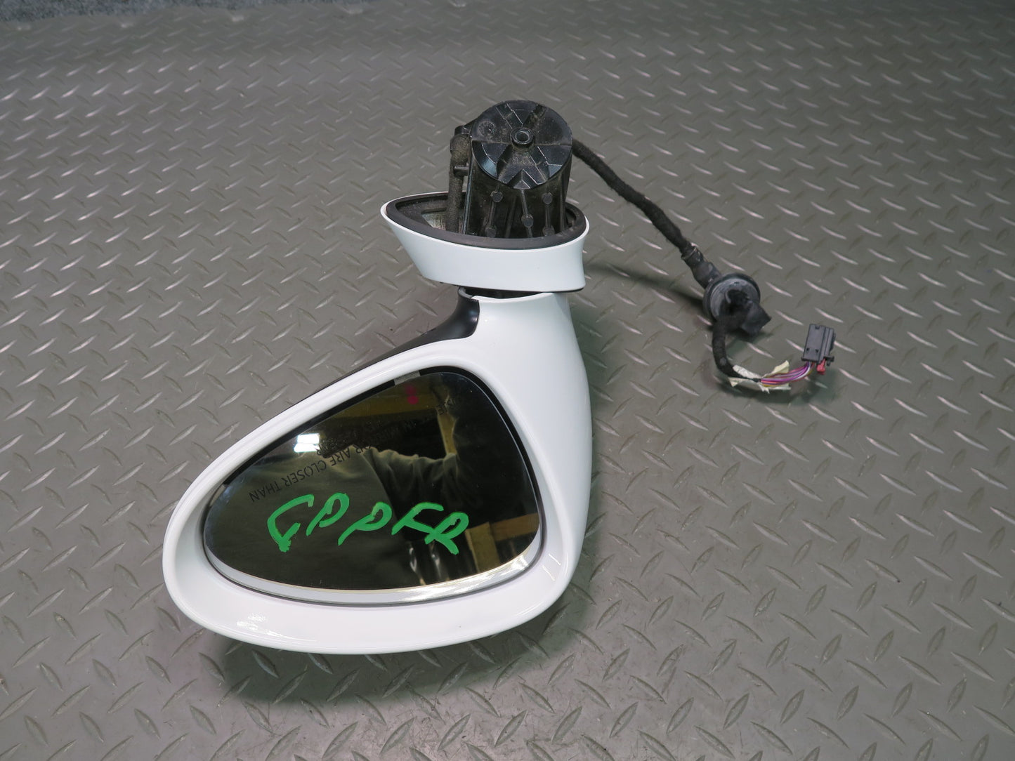2010-2013 Porsche Panamera 970 Right Door Exterior Side View Mirror