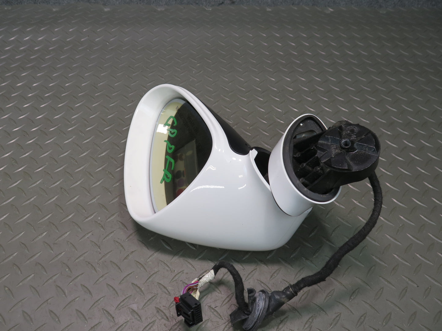 2010-2013 Porsche Panamera 970 Right Door Exterior Side View Mirror
