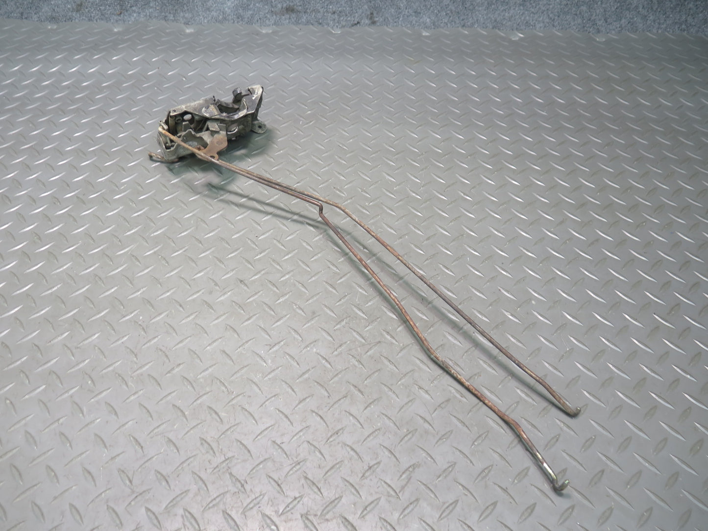 90-96 Chevrolet Corvette C4 Right Door Lock Latch Actuator OEM
