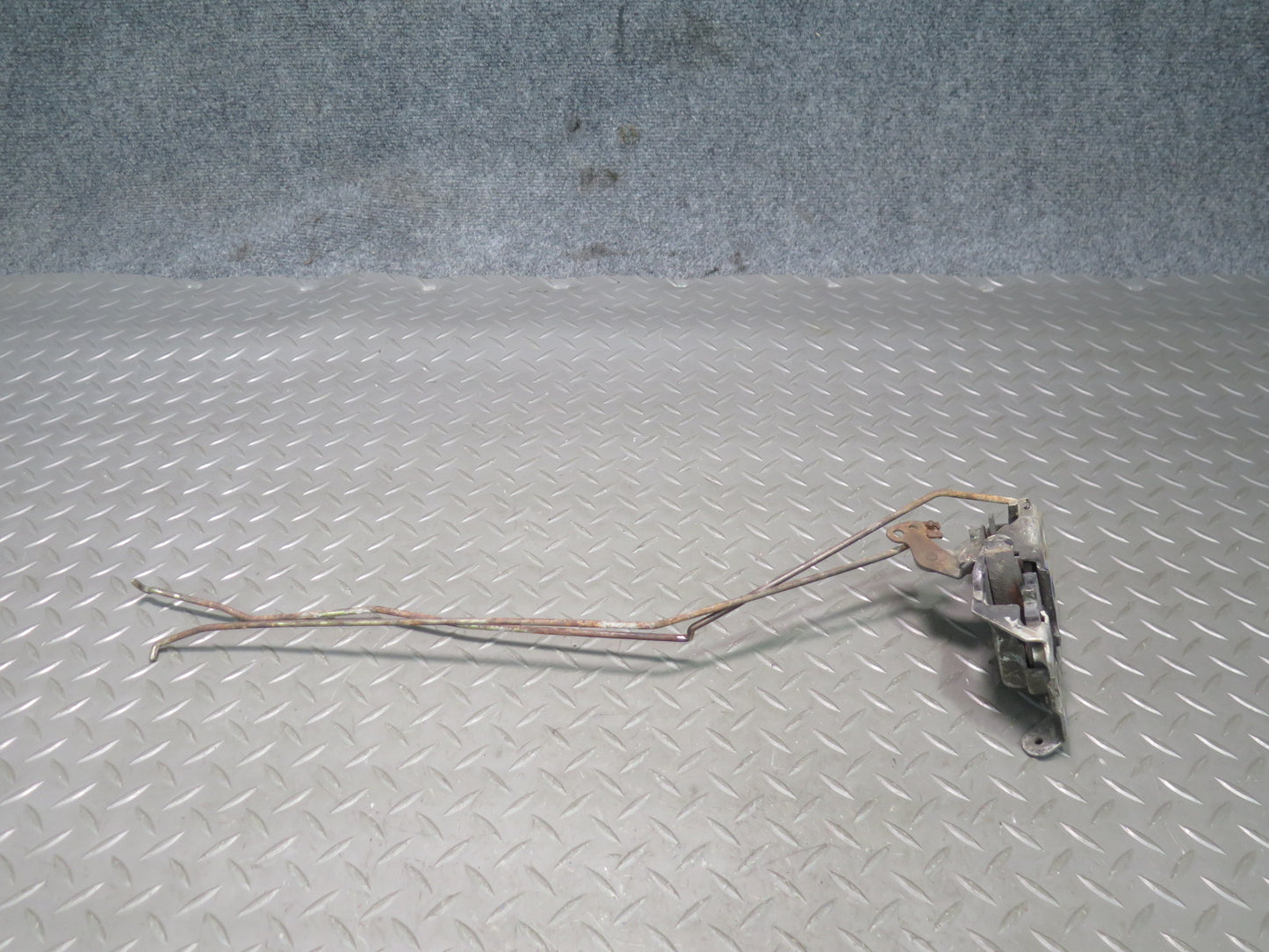 90-96 Chevrolet Corvette C4 Right Door Lock Latch Actuator OEM