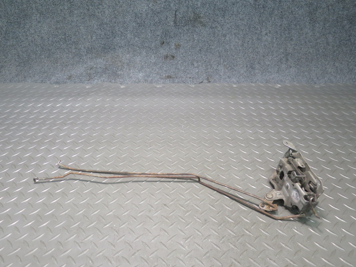 90-96 Chevrolet Corvette C4 Right Door Lock Latch Actuator OEM