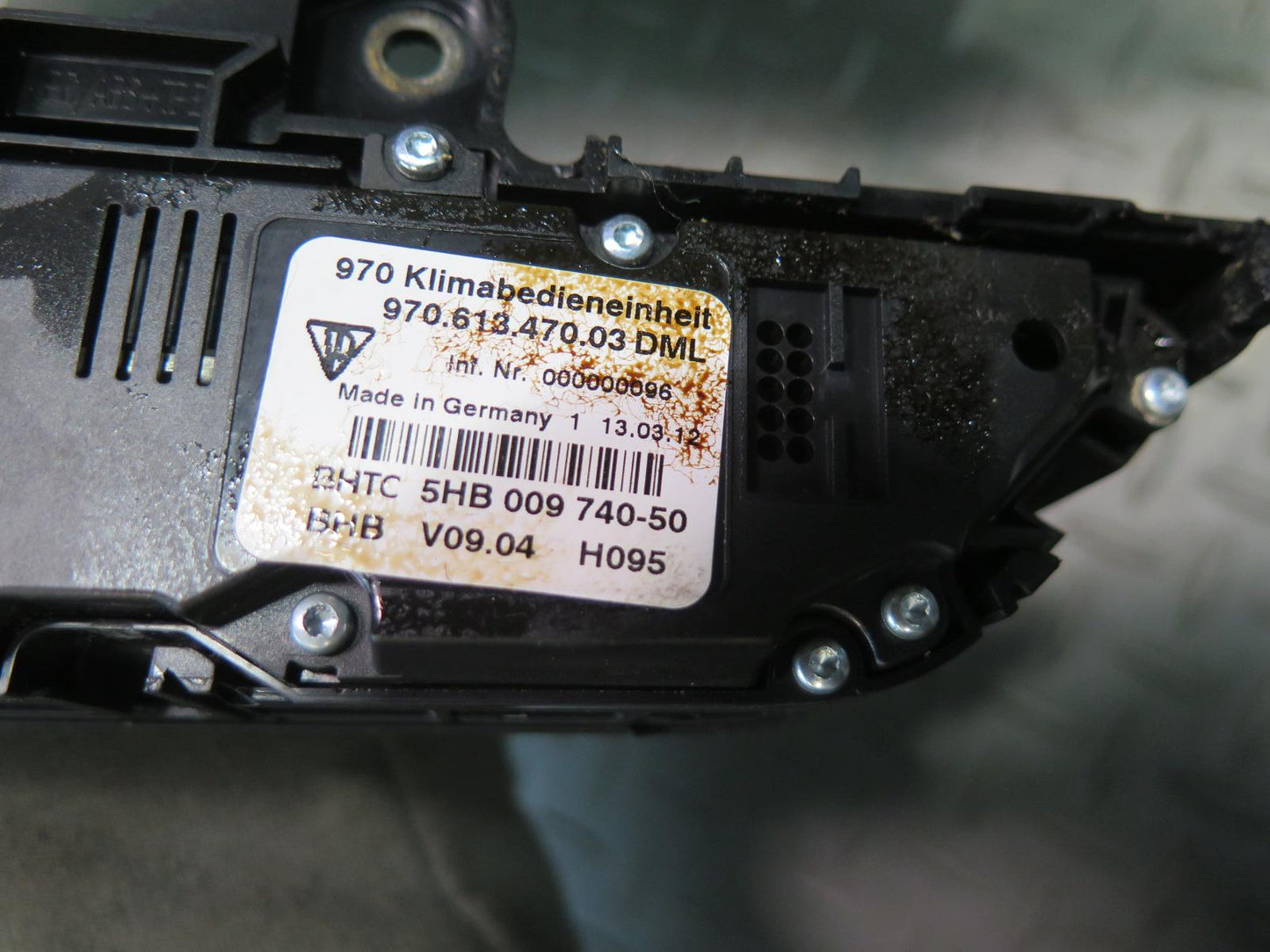 2012-2013 Porsche Panamera 970 Center Console A/C Heater Climate Control Switch