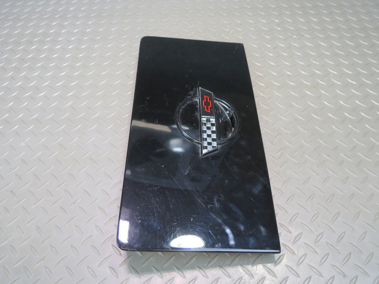 86-96 Chevrolet Corvette C4 Convert Fuel Door Lid Cover w Emblem Logo Black OEM