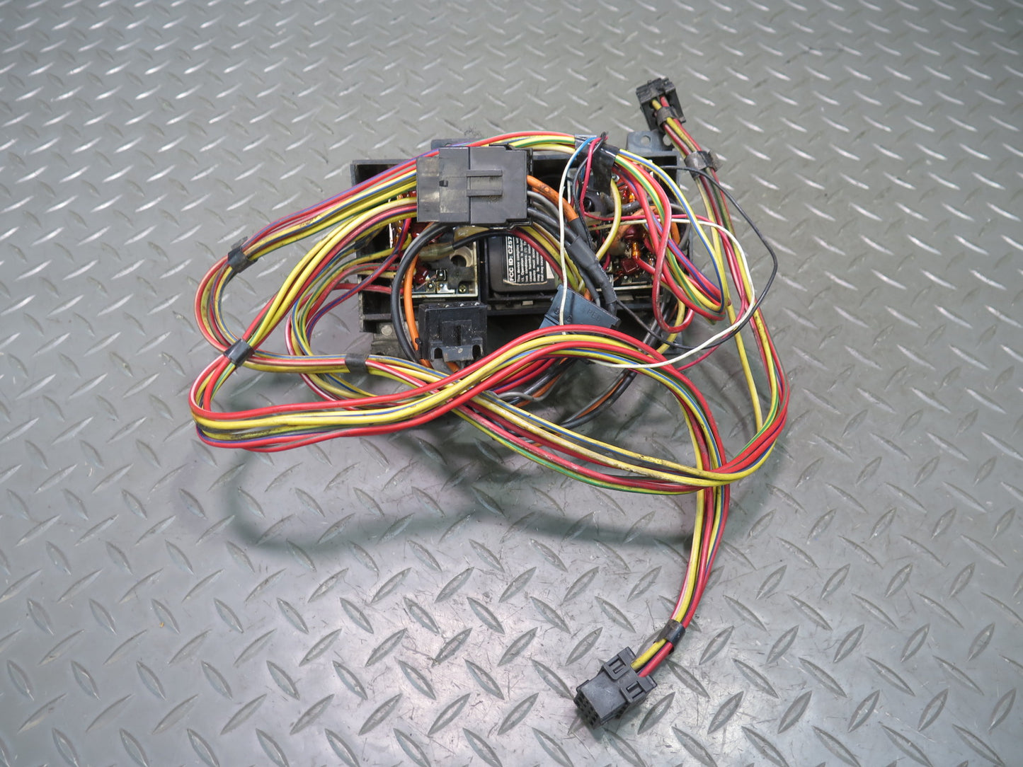 90-91 Chevrolet Corvette C4 Dual Power Seat Control Switch 14104667 OEM