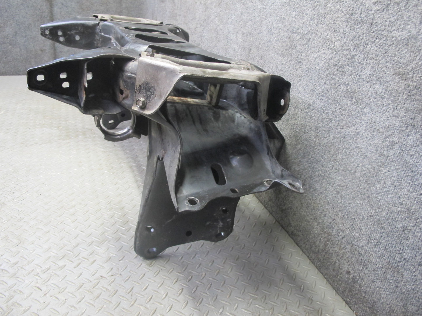 88-91 Chevrolet Corvette C4 Front Engine Cradle Subframe Crossmember Carrier OEM