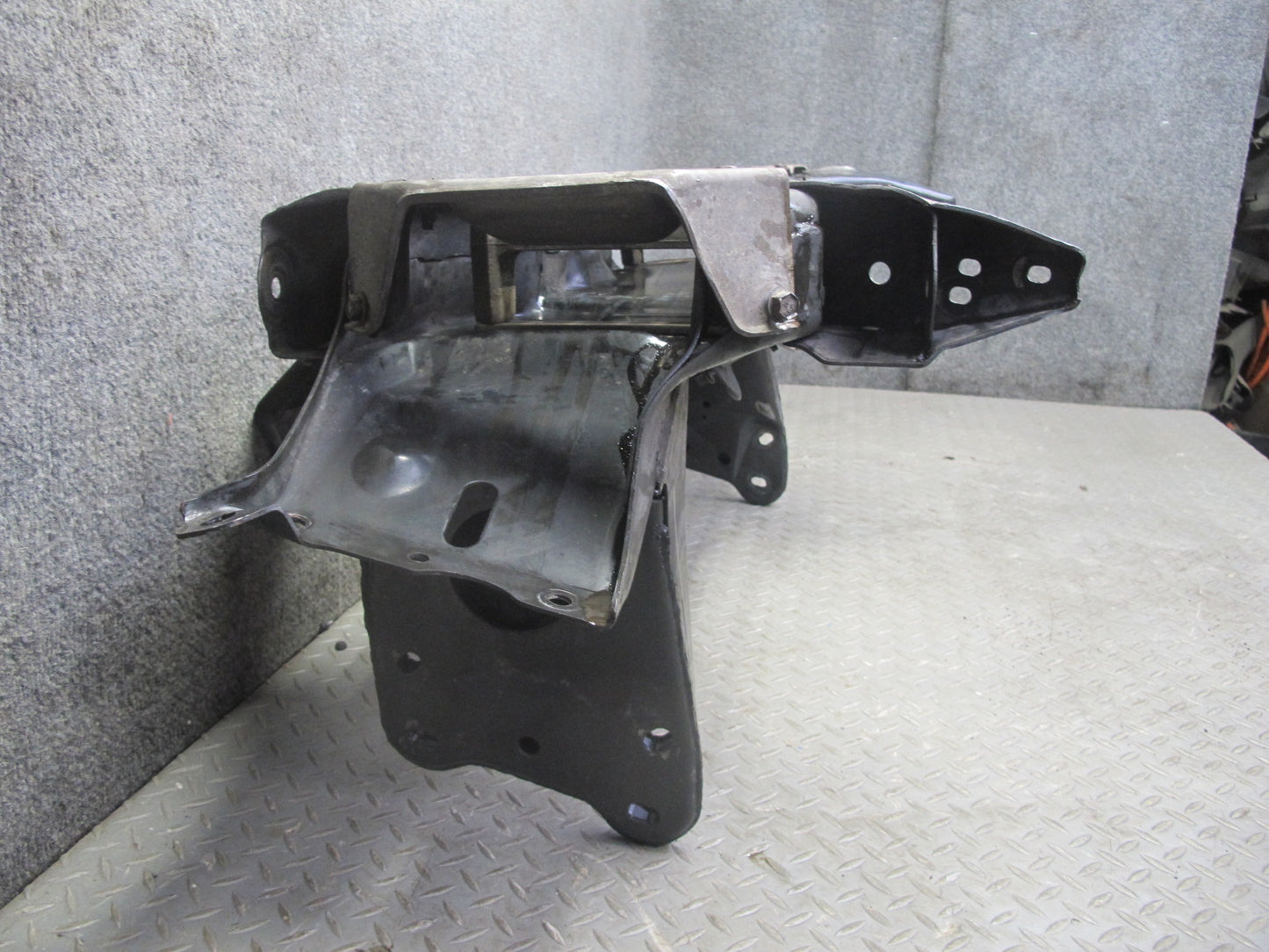 88-91 Chevrolet Corvette C4 Front Engine Cradle Subframe Crossmember Carrier OEM