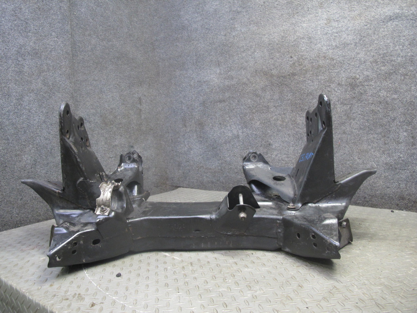 88-91 Chevrolet Corvette C4 Front Engine Cradle Subframe Crossmember Carrier OEM