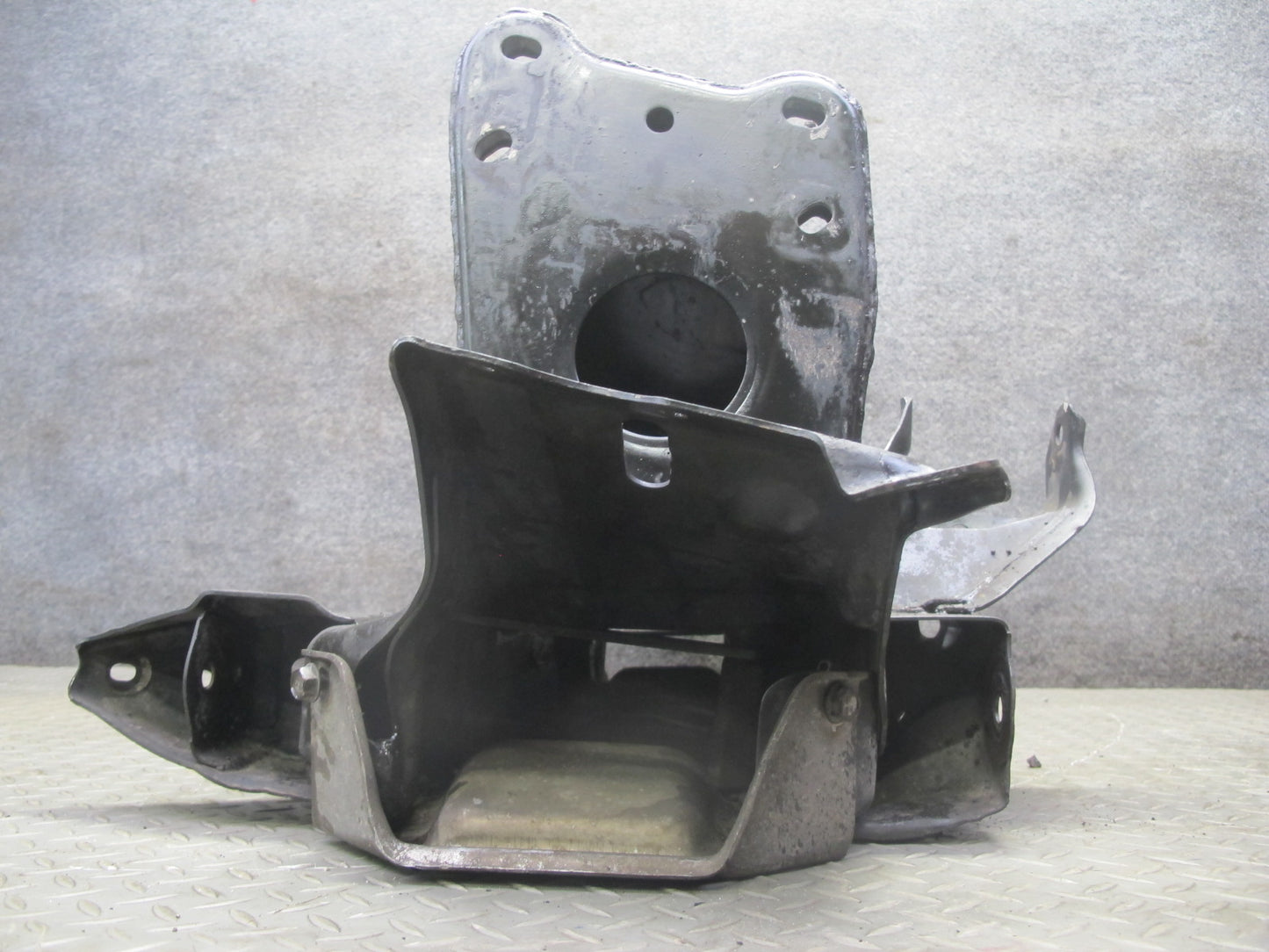 88-91 Chevrolet Corvette C4 Front Engine Cradle Subframe Crossmember Carrier OEM