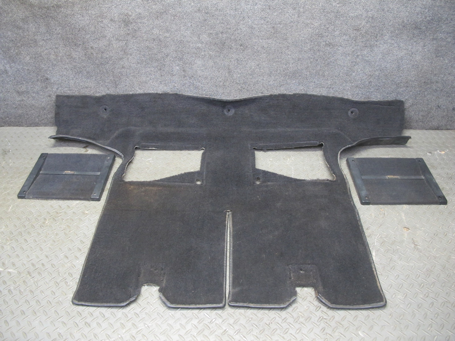 90-91 Chevrolet Corvette C4 Convert Rear Trunk Carpet w Speaker Grille Set OEM