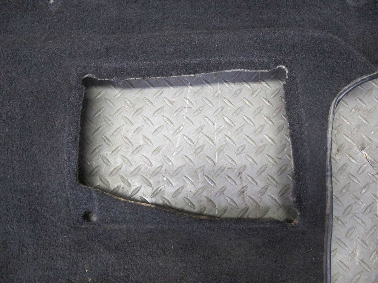 90-91 Chevrolet Corvette C4 Convert Rear Trunk Carpet w Speaker Grille Set OEM