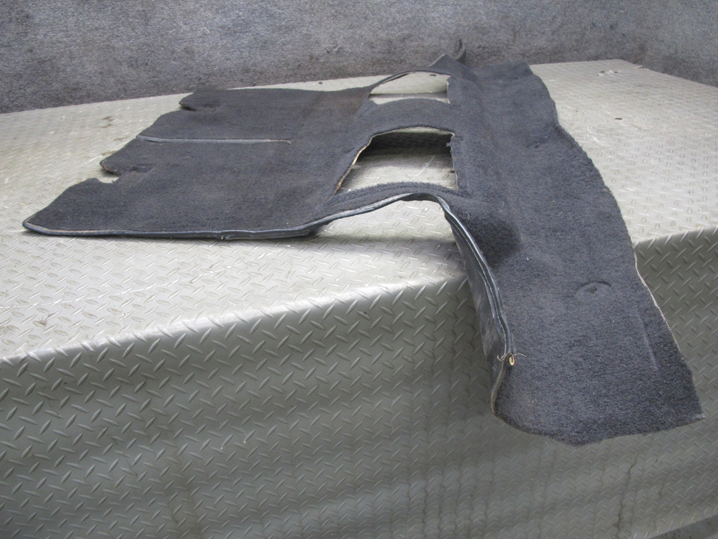 90-91 Chevrolet Corvette C4 Convert Rear Trunk Carpet w Speaker Grille Set OEM