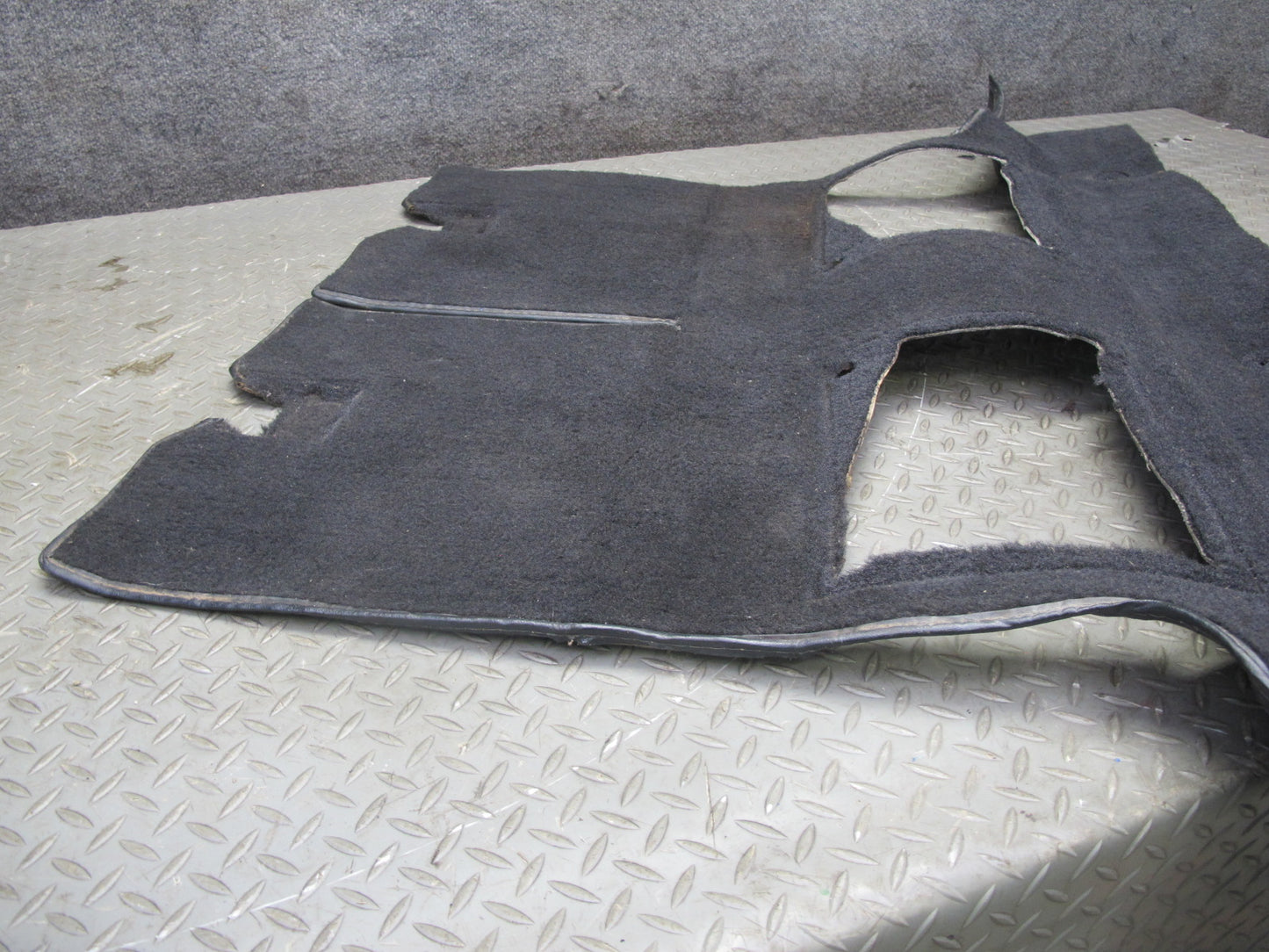 90-91 Chevrolet Corvette C4 Convert Rear Trunk Carpet w Speaker Grille Set OEM