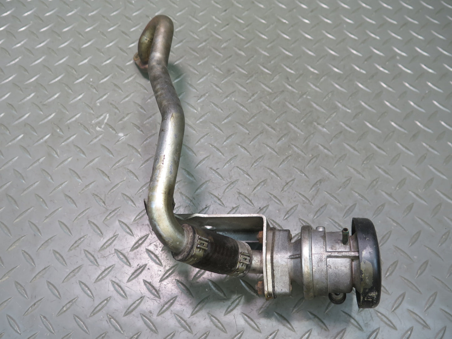 96-99 BMW E36 318ti 1.9L M44 Air Injection EGR Air Valve w Tube OEM