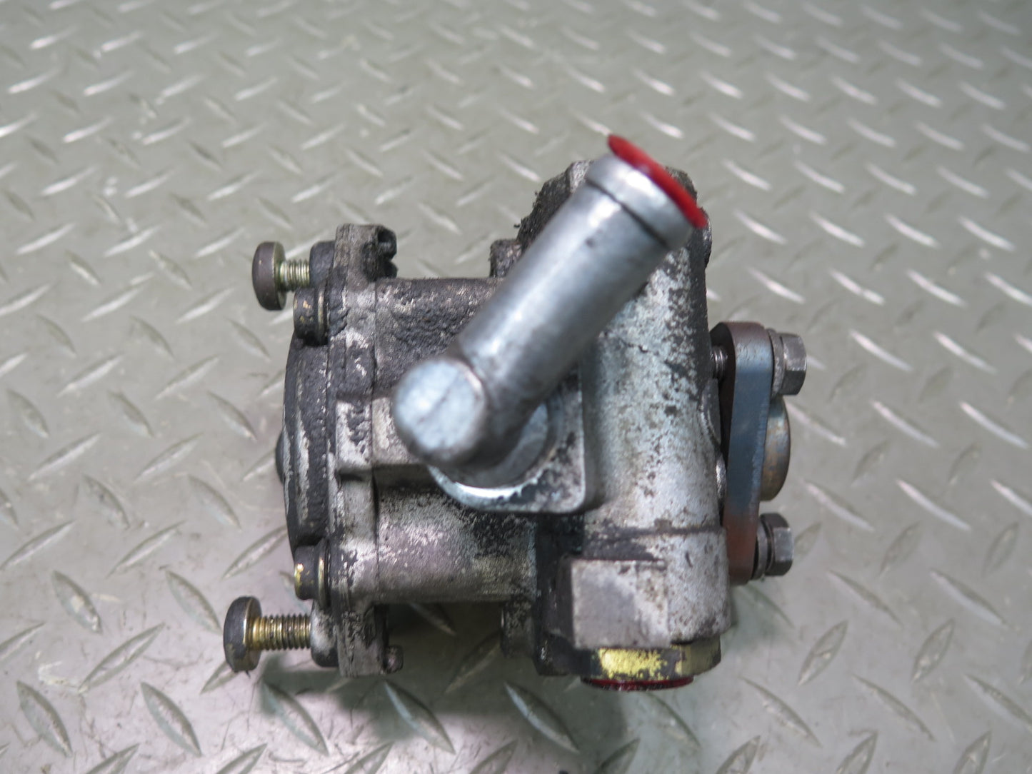 96-99 BMW E36 318ti 1.9L M44 Power Steering Pump OEM