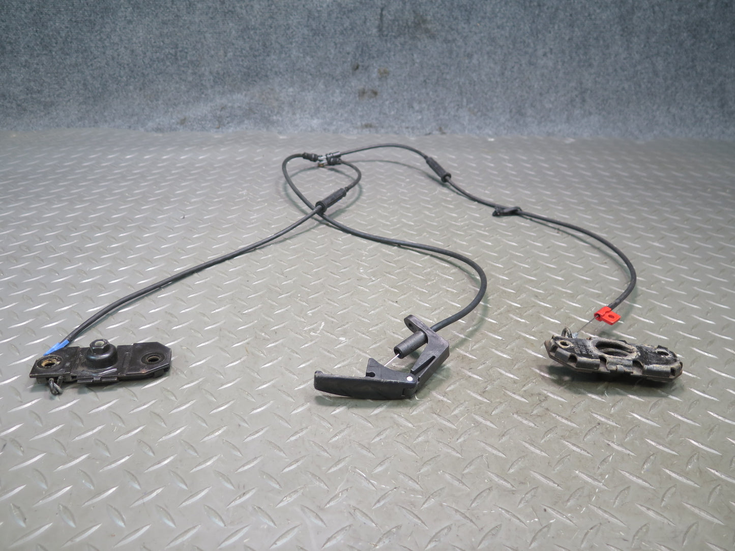 90-91 Chevrolet Corvette C4 Convert TOP Deck Lid Release Cable Latch Handle OEM