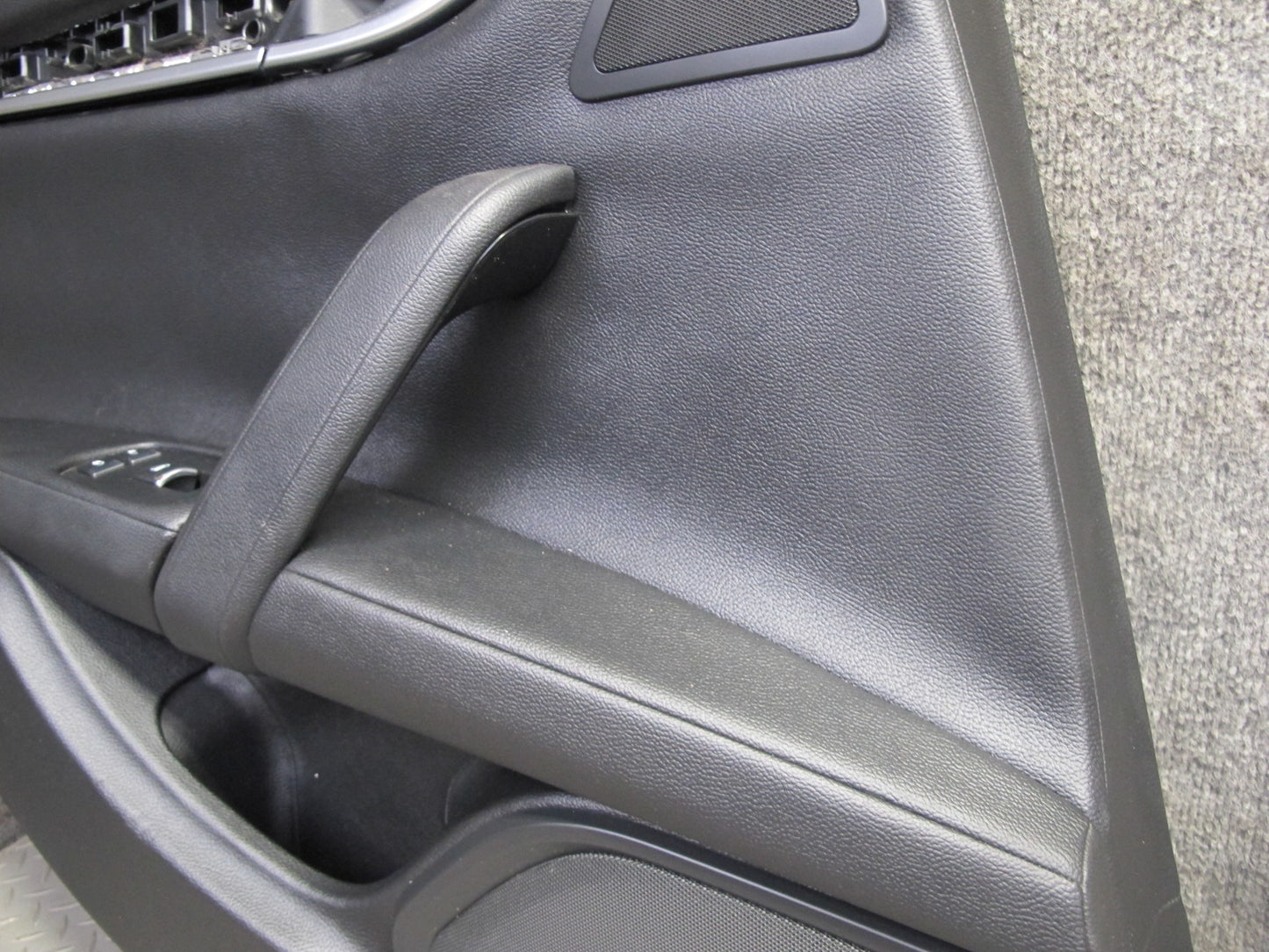 2014-2020 Maserati Ghibli M157 Rear Door Interior Trim Cover Panel Set of 2