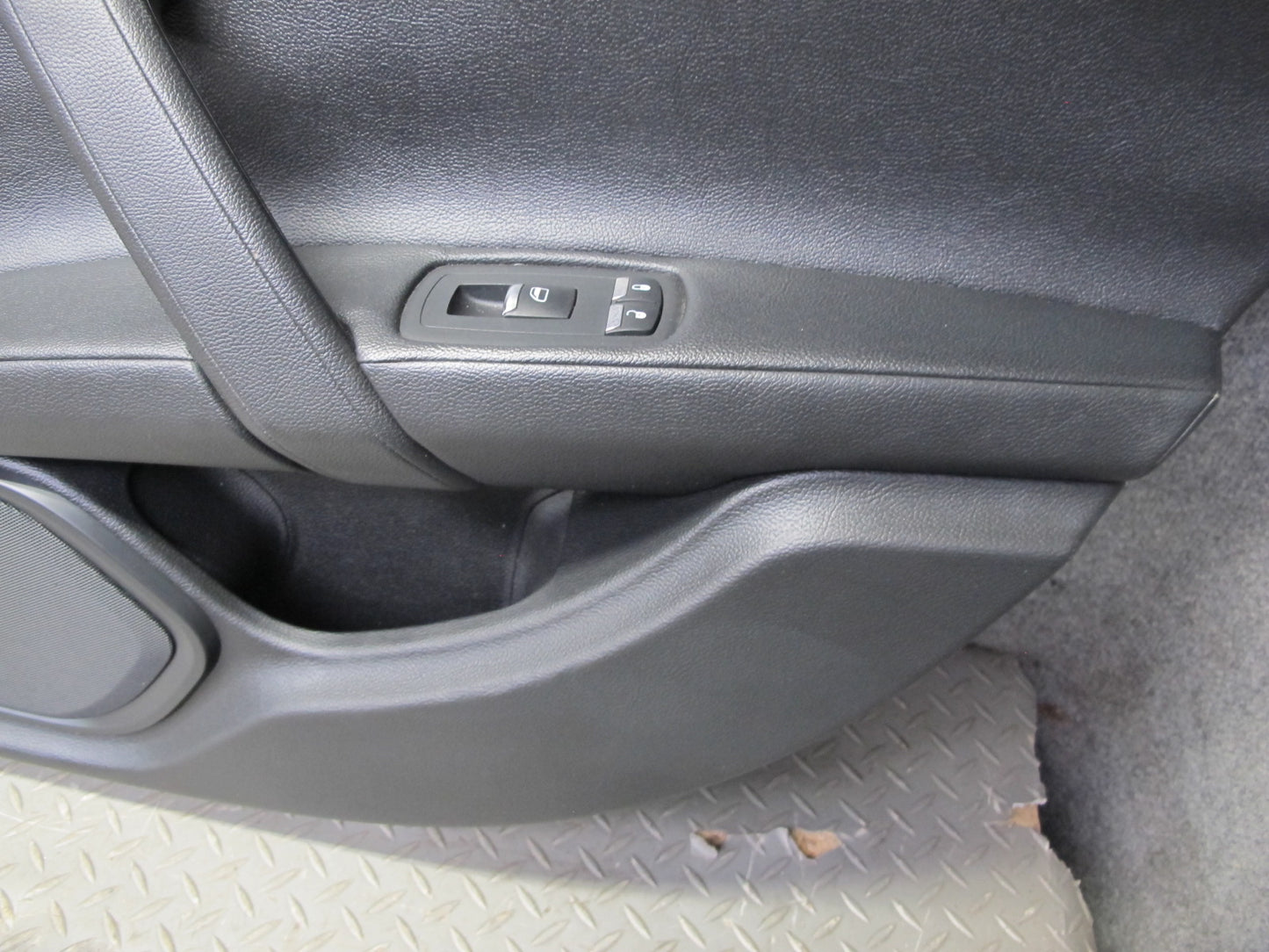 2014-2020 Maserati Ghibli M157 Rear Door Interior Trim Cover Panel Set of 2