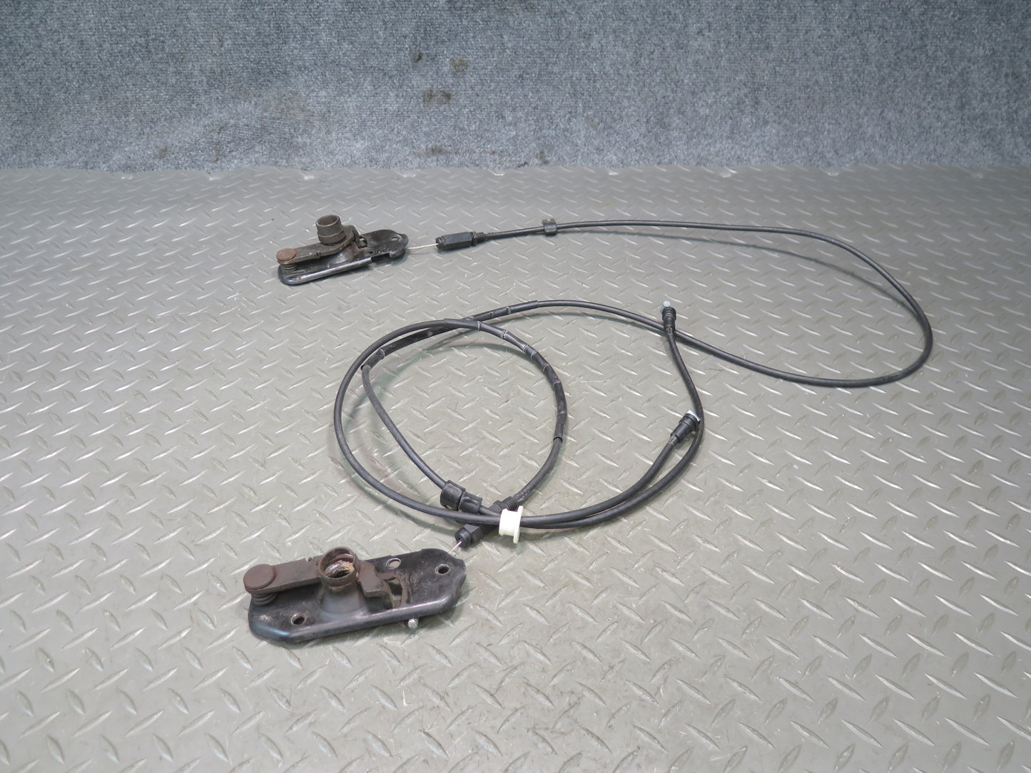 84-96 Chevrolet Corvette C4 Hood Lock Latch w Release Handle & Cable Set OEM