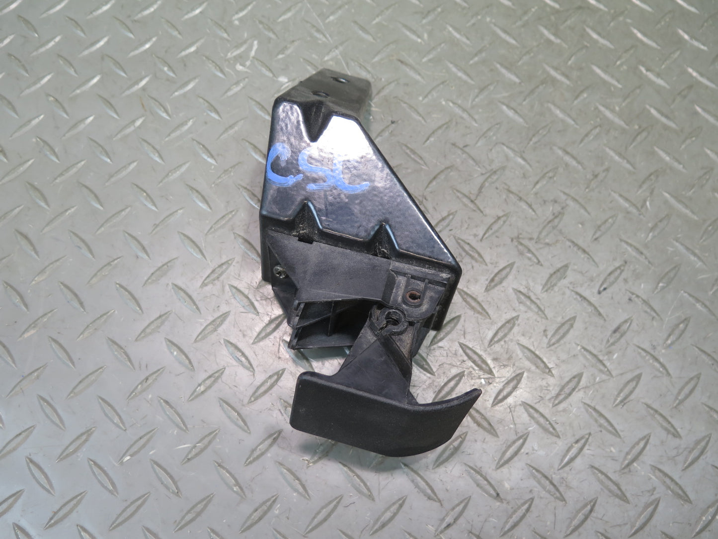 84-96 Chevrolet Corvette C4 Hood Lock Latch w Release Handle & Cable Set OEM