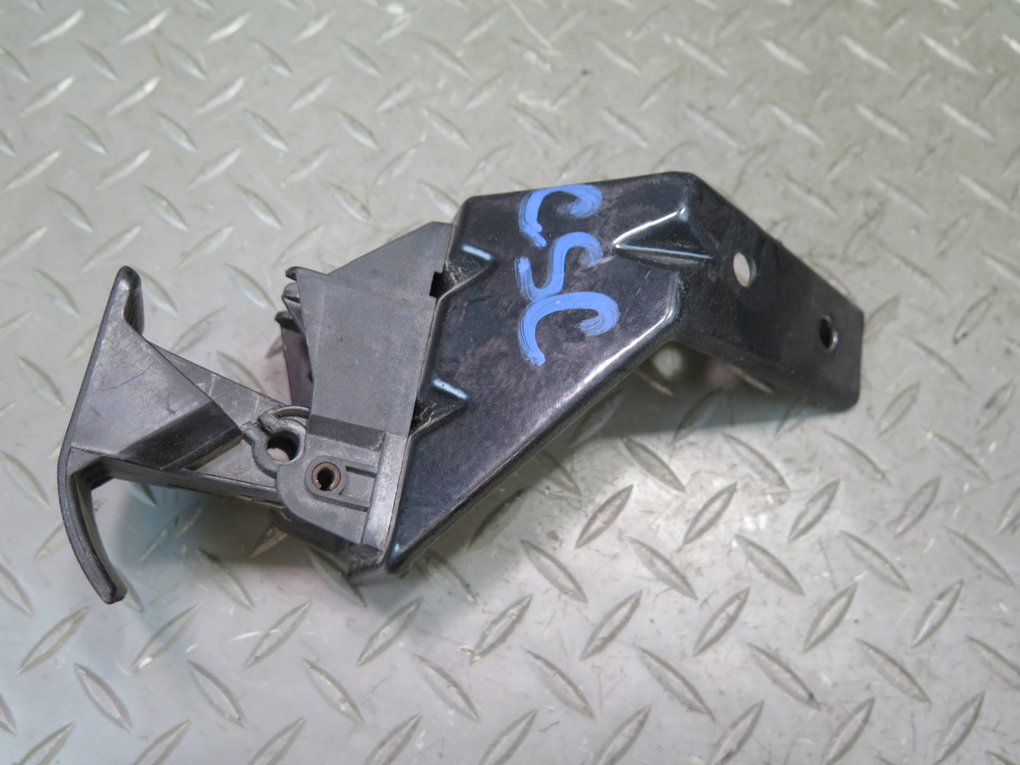 84-96 Chevrolet Corvette C4 Hood Lock Latch w Release Handle & Cable Set OEM