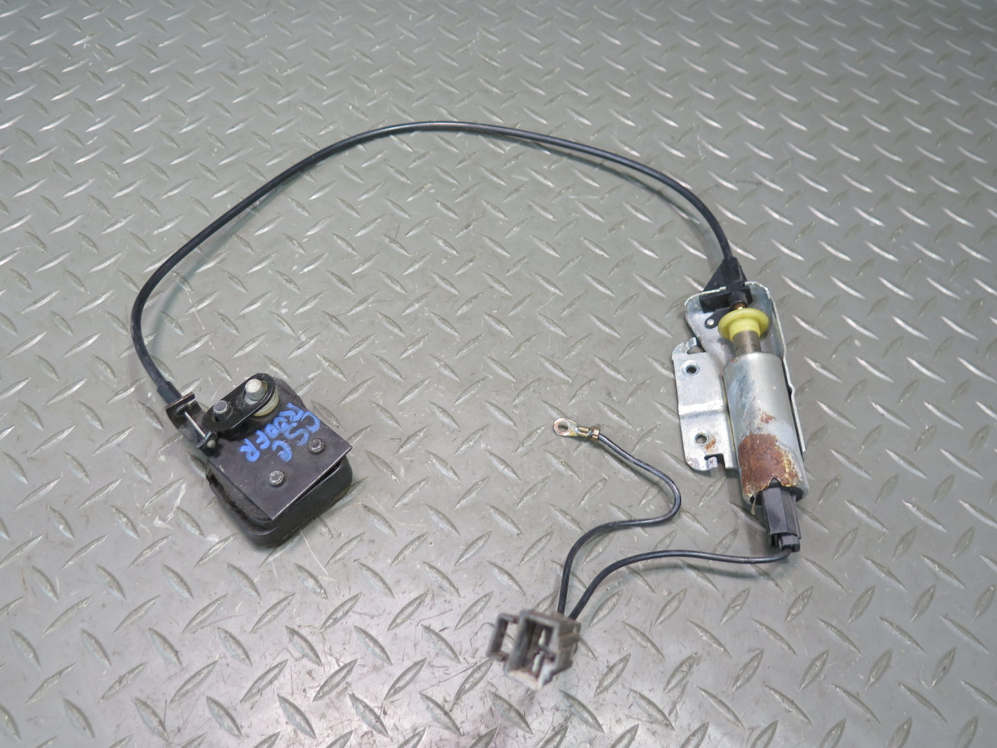 89-92 Chevrolet Corvette C4 Convertible Deck Lid Lock Actuator Cable Set OEM