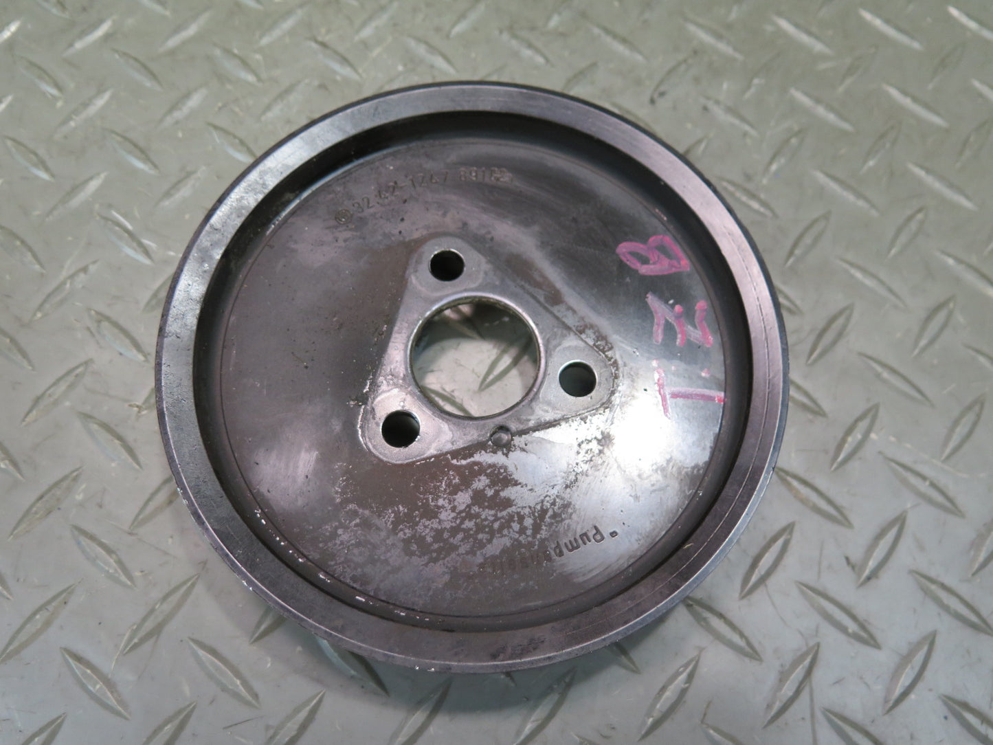 96-99 BMW E36 318ti 1.9L M44 Water Power Steering Pump Crankshaft Pulley Set OEM