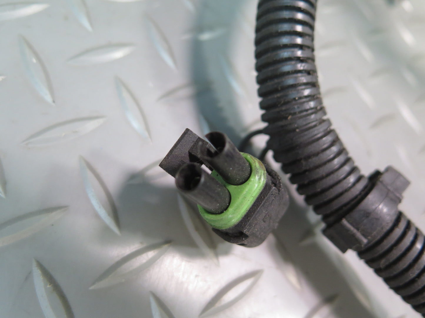 1991 Chevrolet Corvette C4 Front Bumper Headlight Wire Wiring Harness OEM