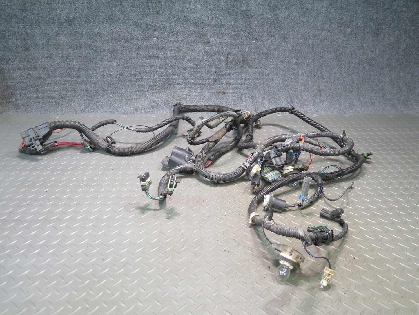 1991 Chevrolet Corvette C4 Front Bumper Headlight Wire Wiring Harness OEM