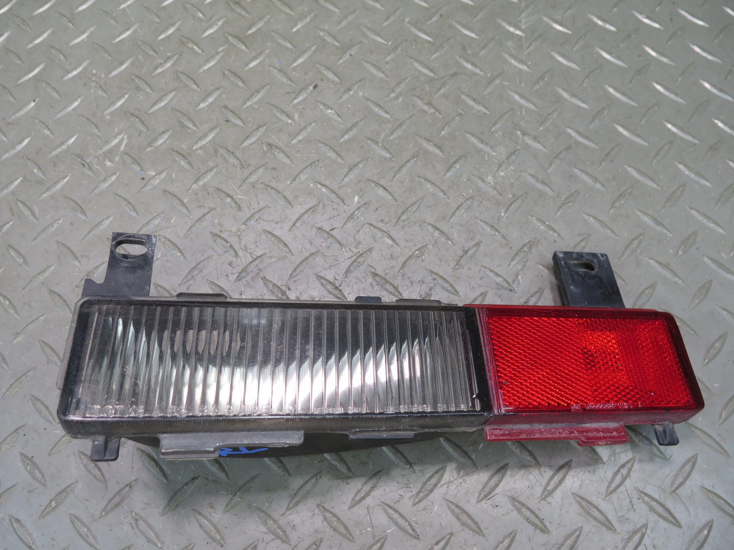 91-96 Chevrolet Corvette C4 Rear Left & Right Side Marker Light Lamp Set OEM