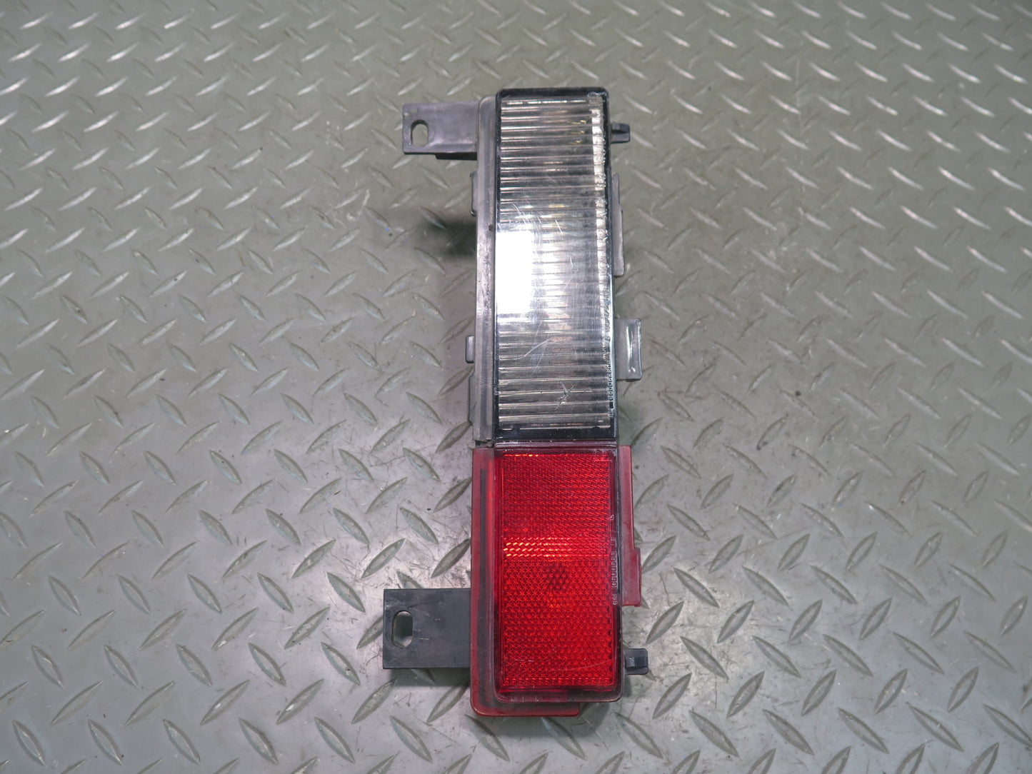 91-96 Chevrolet Corvette C4 Rear Left & Right Side Marker Light Lamp Set OEM