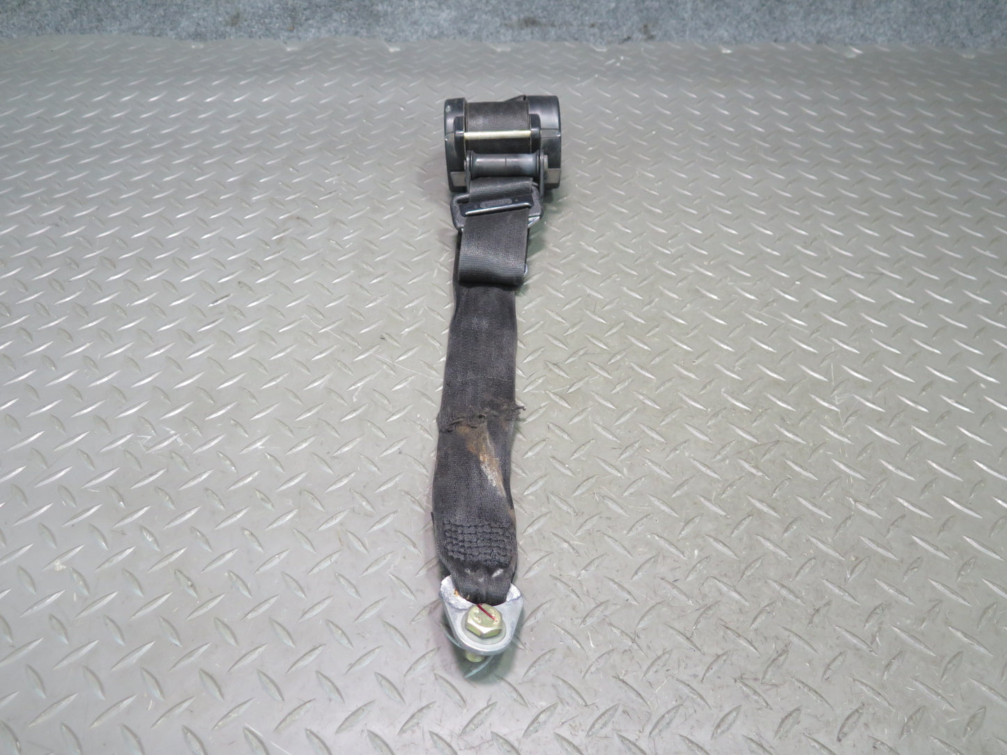 81-85 MERCEDES R107 380SL FRONT RIGHT & LEFT SIDE SEATBELT RETRACTOR SET OEM