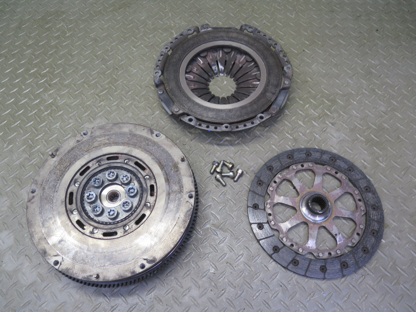 00-04 Porsche Boxster S 986 3.2L M/T Transmission Flywheel Flex Plate Clutch Set