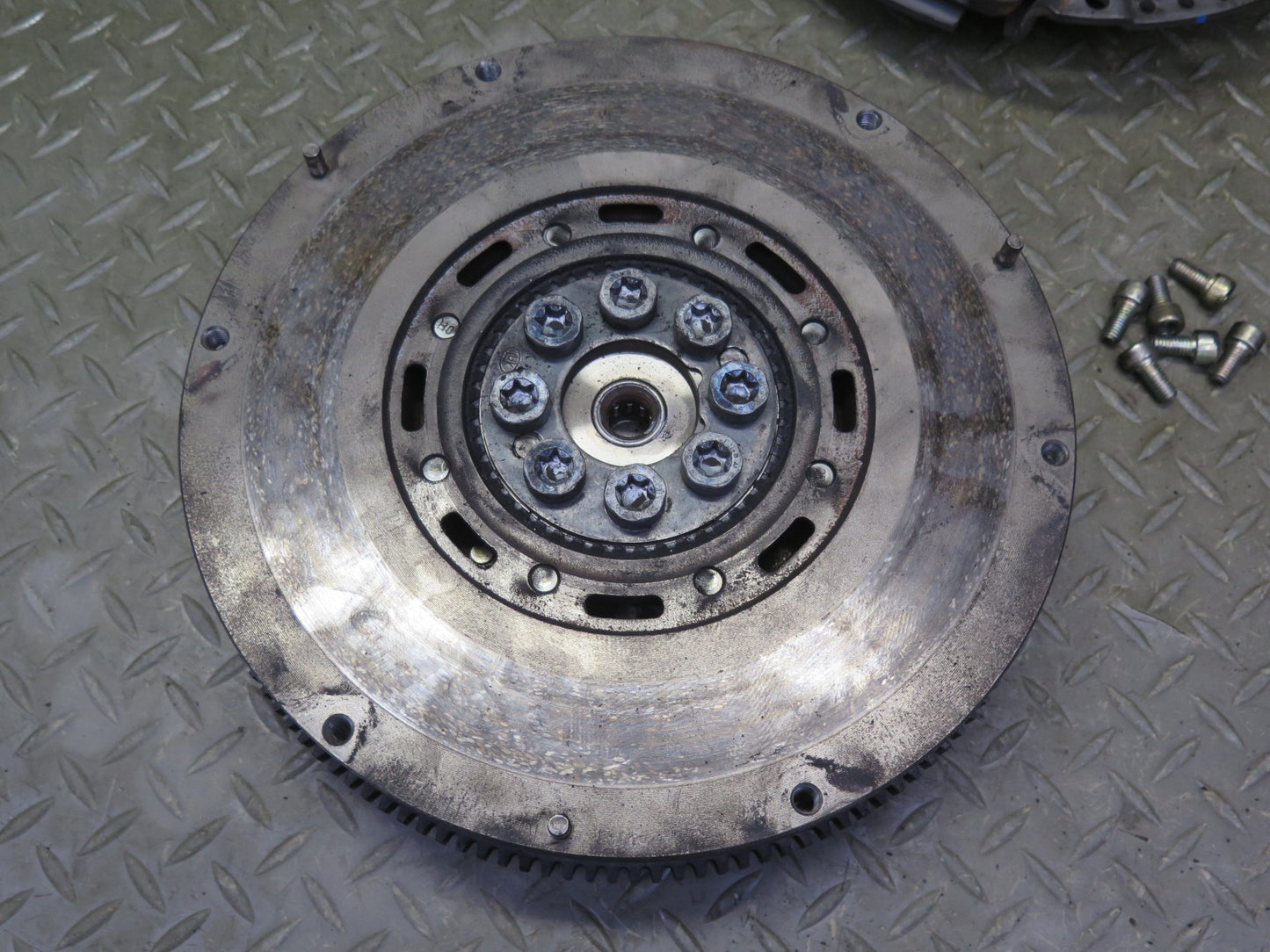 00-04 Porsche Boxster S 986 3.2L M/T Transmission Flywheel Flex Plate Clutch Set