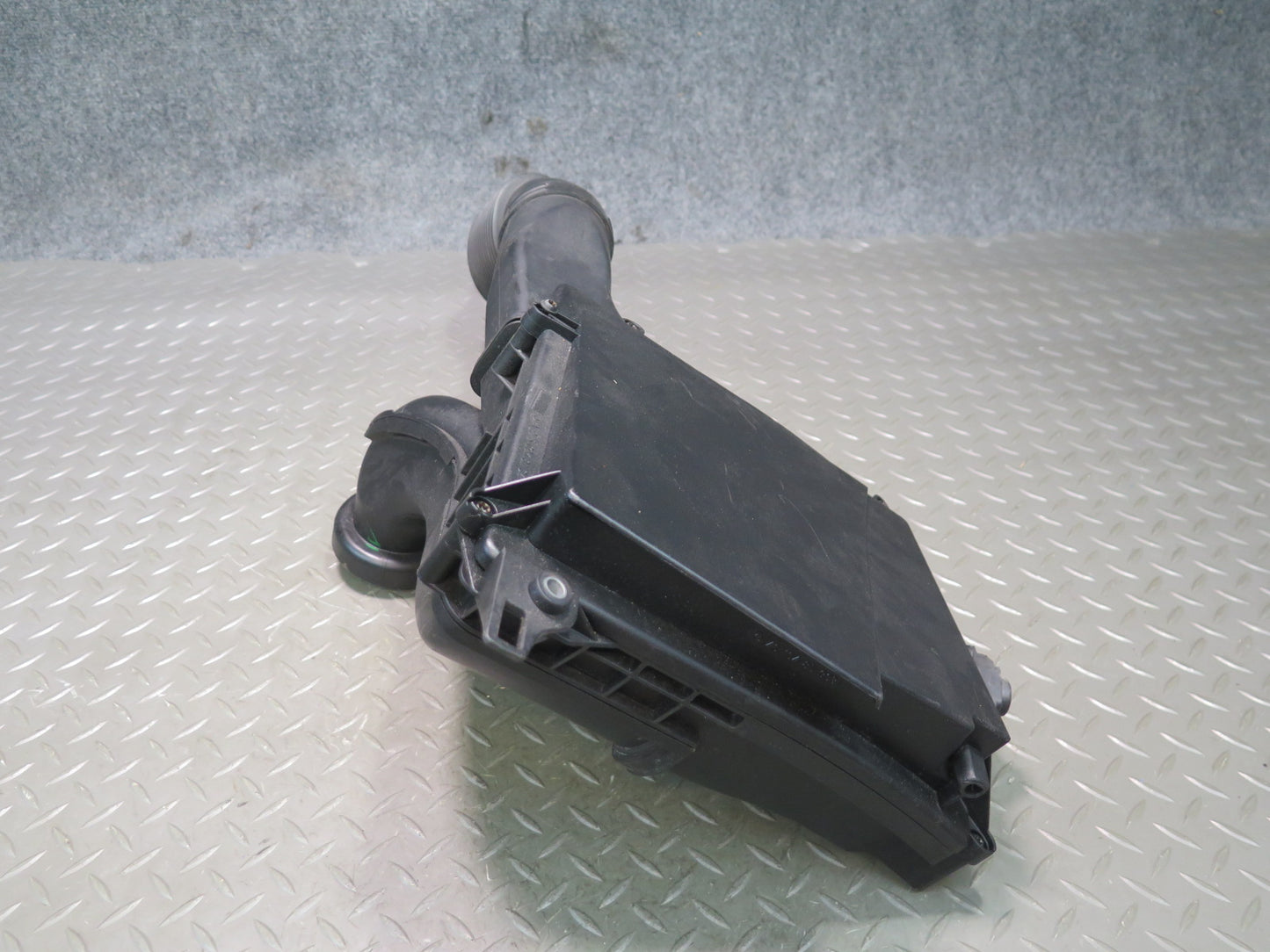 03-08 Mercedes R230 SL600 Left Air Intake Cleaner Filter Box w Duct & Sensor