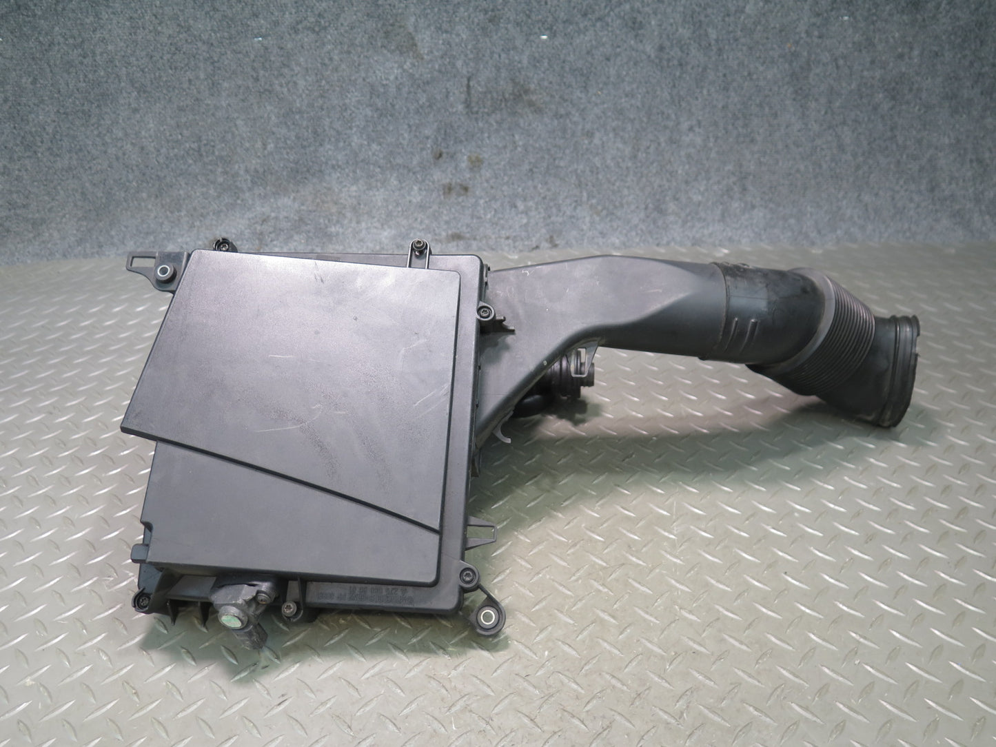 03-08 Mercedes R230 SL600 Left Air Intake Cleaner Filter Box w Duct & Sensor