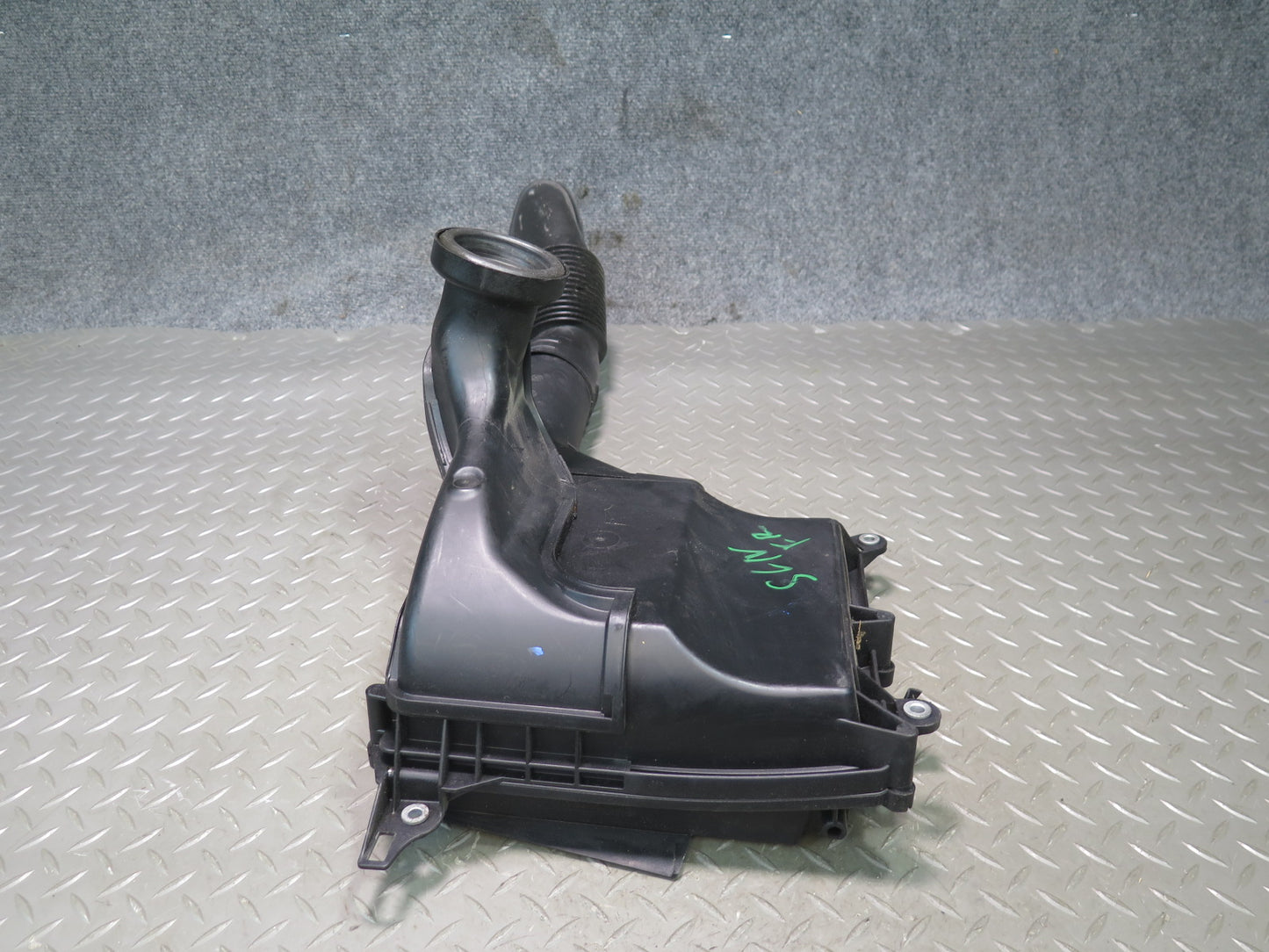 03-08 Mercedes R230 SL600 Right Air Intake Cleaner Filter Box w Duct & Sensor