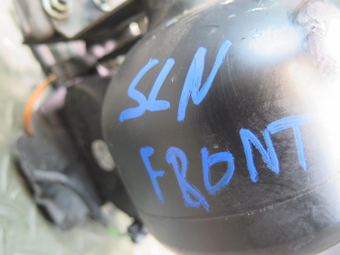 03-06 Mercedes R230 SL Front ABC Hydraulic Suspension Valve Block Pump OEM