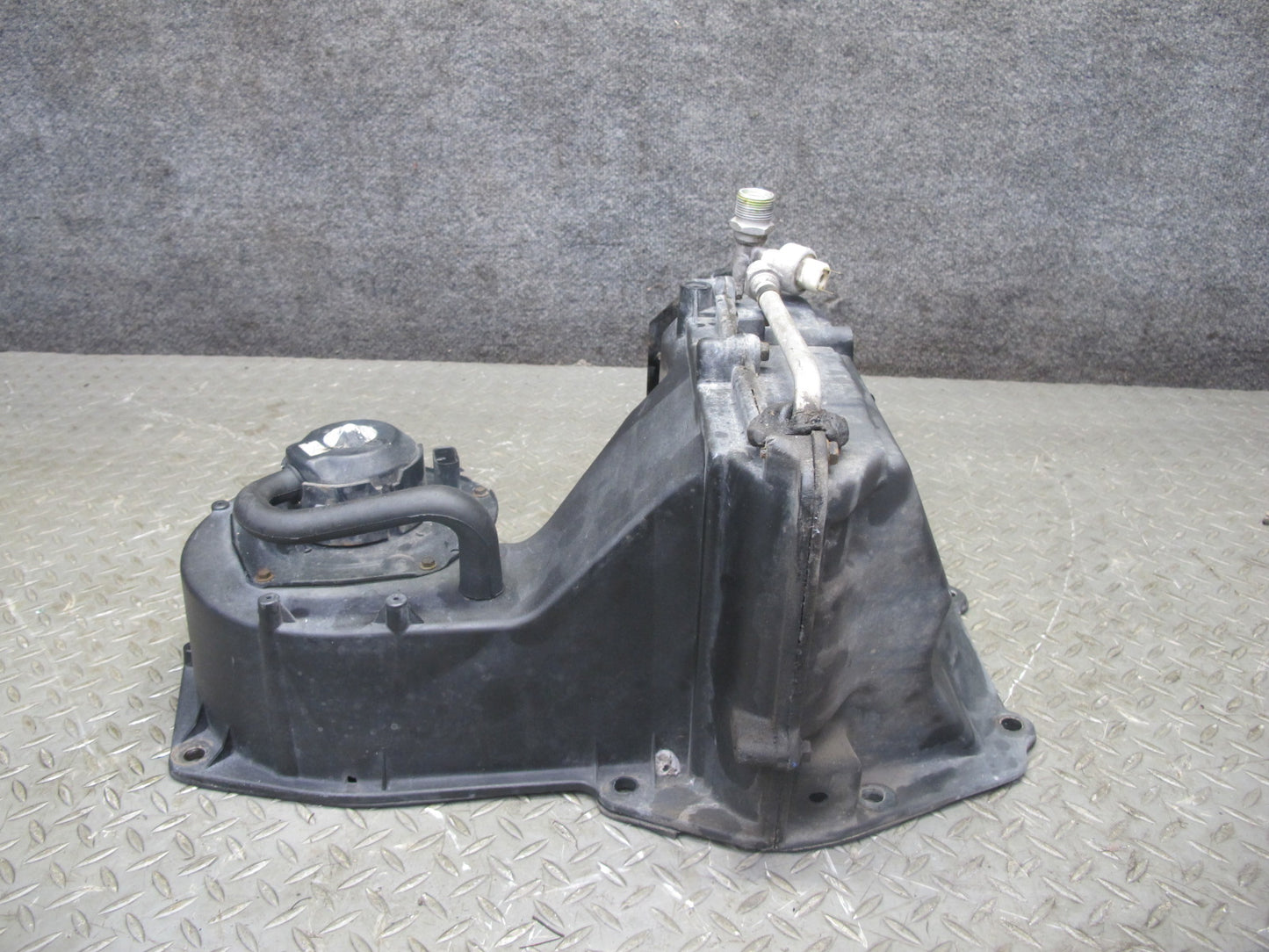 90-93 Chevrolet Corvette C4 A/C Air Conditioning Blower Motor Evaporator Box OEM