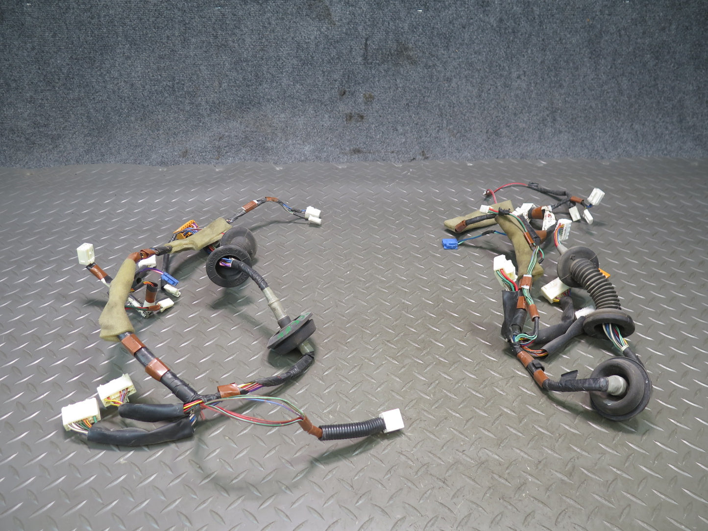 96-97 Toyota Celsior UCF20 RHD Front Left & Right Door Wire Wiring Harness OEM