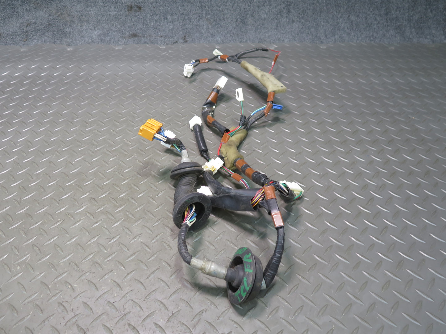 96-97 Toyota Celsior UCF20 RHD Front Left & Right Door Wire Wiring Harness OEM