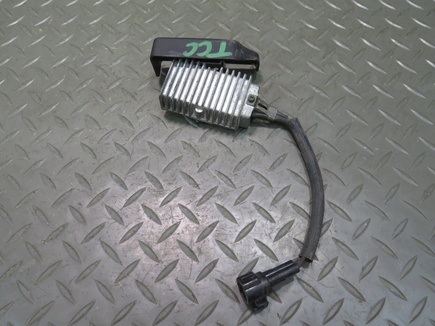 95-00 Toyota Celsior Lexus LS400 UCF20 Fuel Pump Resistor Module 23080-50030 OEM