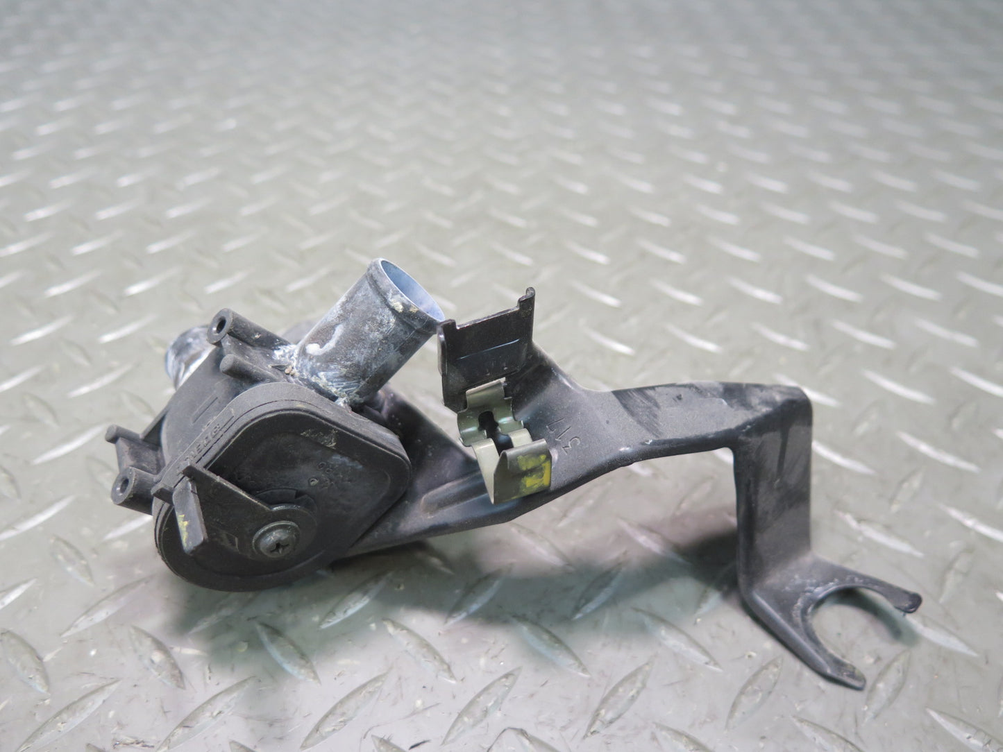 95-97 Toyota Celsior UCF20 RHD Hvac Heater Control Water Valve OEM