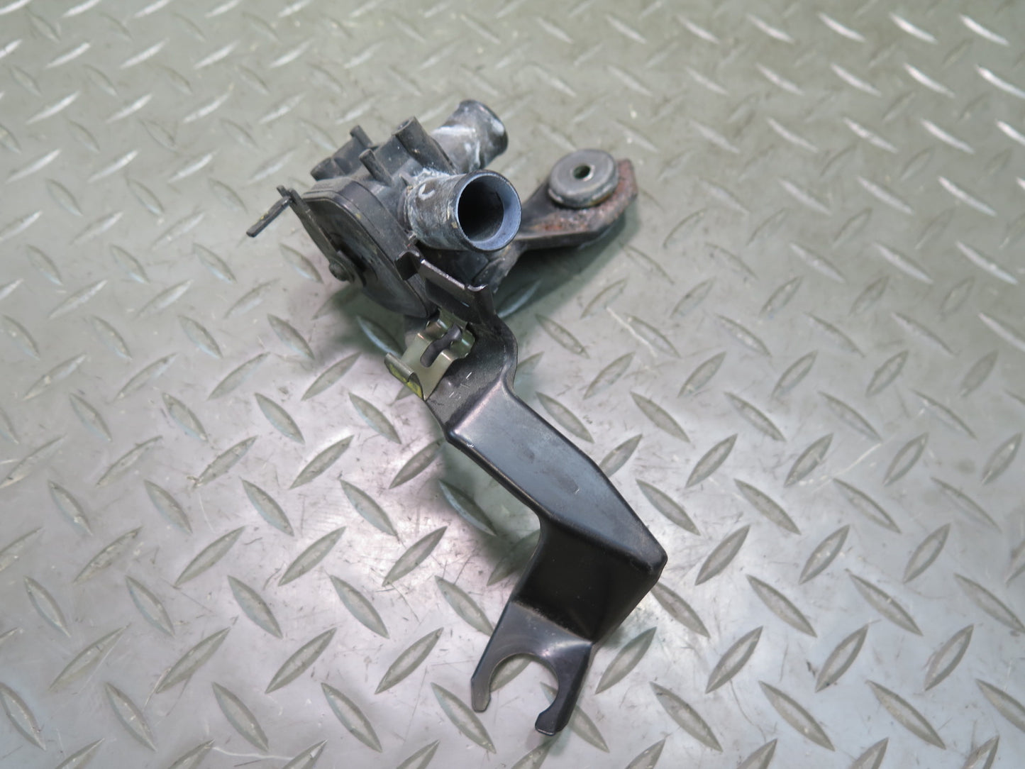 95-97 Toyota Celsior UCF20 RHD Hvac Heater Control Water Valve OEM