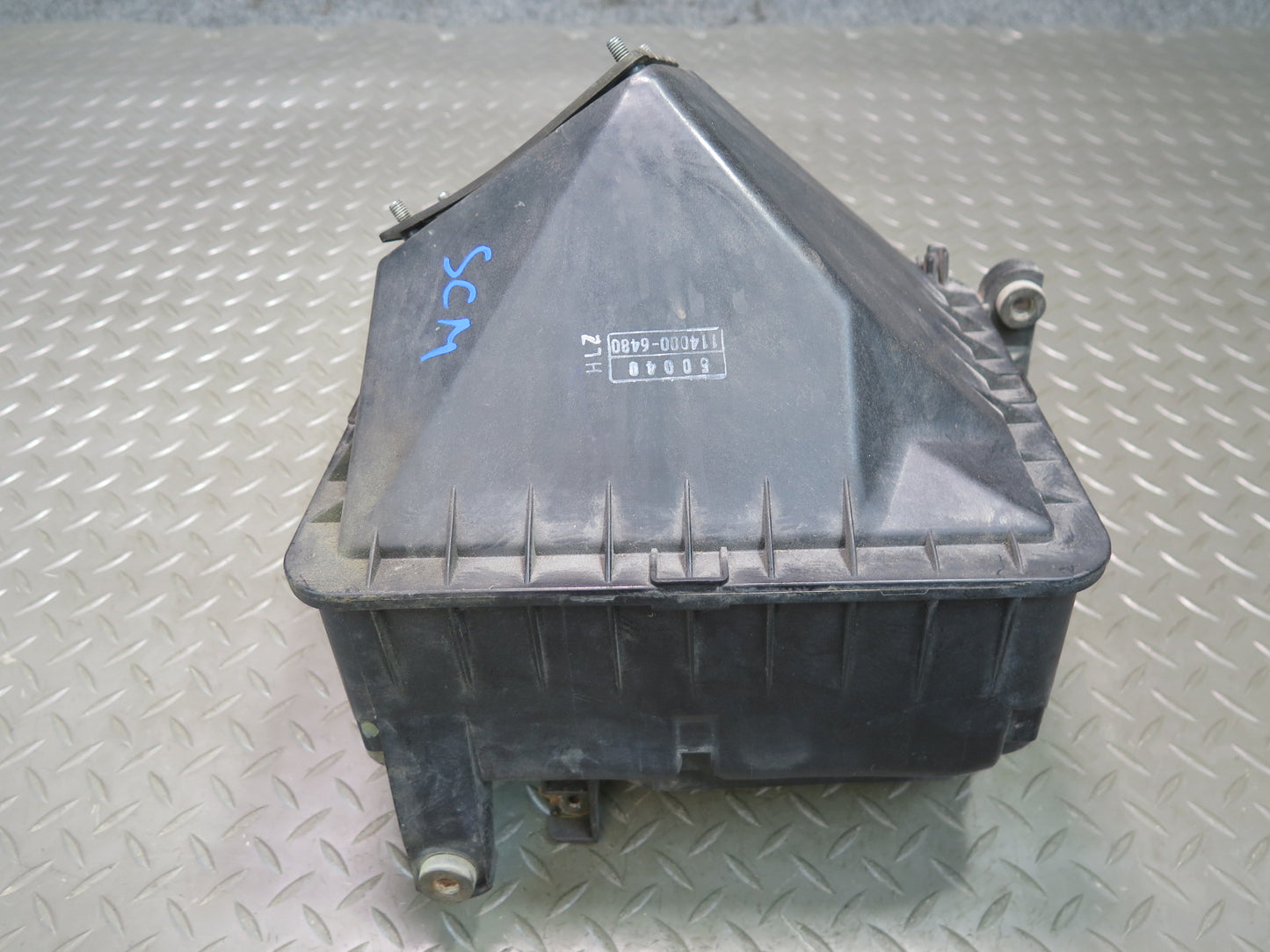 92-95 Lexus UZZ30L SC300 SC400 Air Intake Cleaner Filter Box 114000-6480 OEM