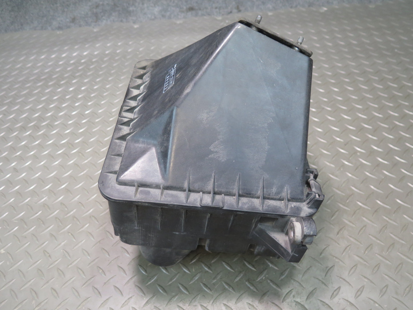 92-95 Lexus UZZ30L SC300 SC400 Air Intake Cleaner Filter Box 114000-6480 OEM