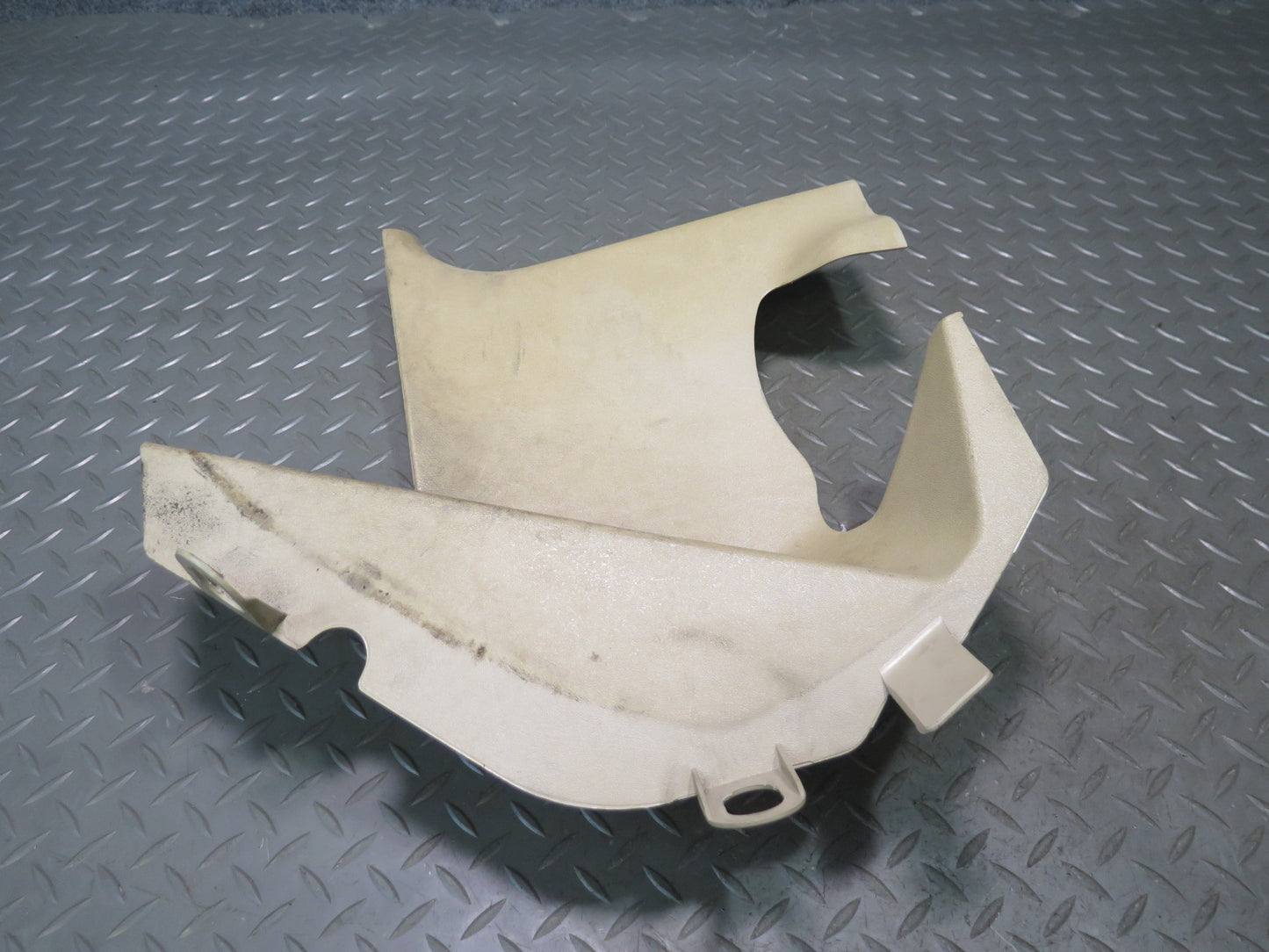 90-95 Mercedes W124 300D Left Footrest & Right Kick Trim Panel Set Beige OEM