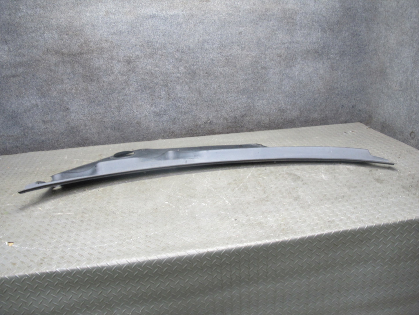 2010-2016 Porsche Panamera 970 Front Windshield Cowl Vent Trim Panel 97055556302