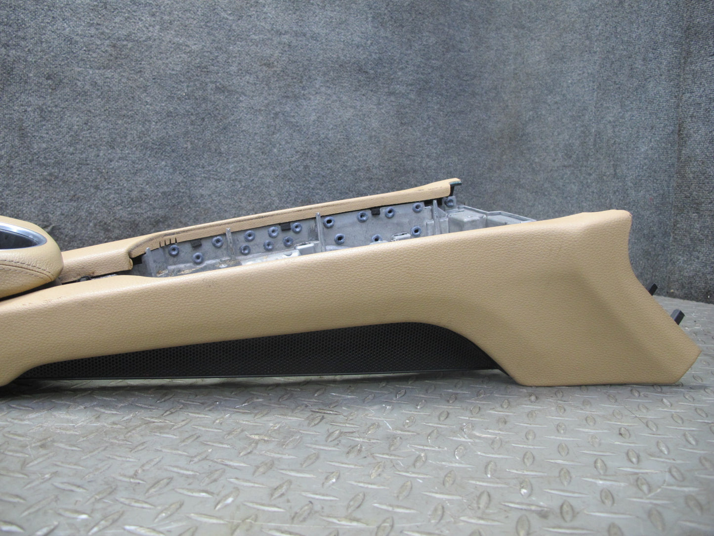 2010-2016 Porsche Panamera 970 Center Console Trim Cover Panel w Armrest